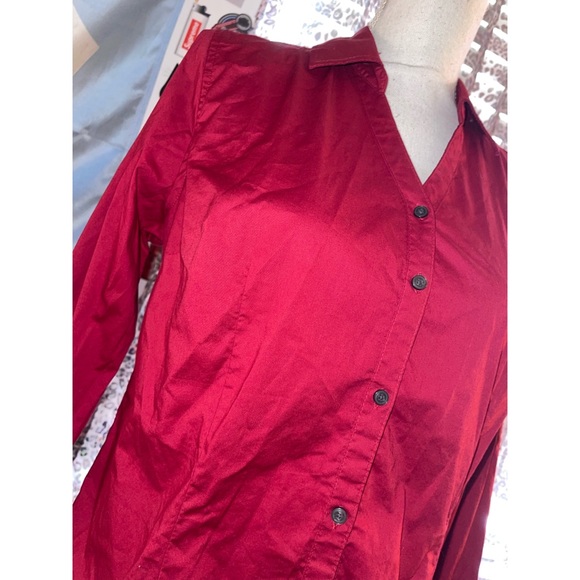 Women’s Red Button Down Merona Long Sleeve ❤️ - Picture 8 of 12